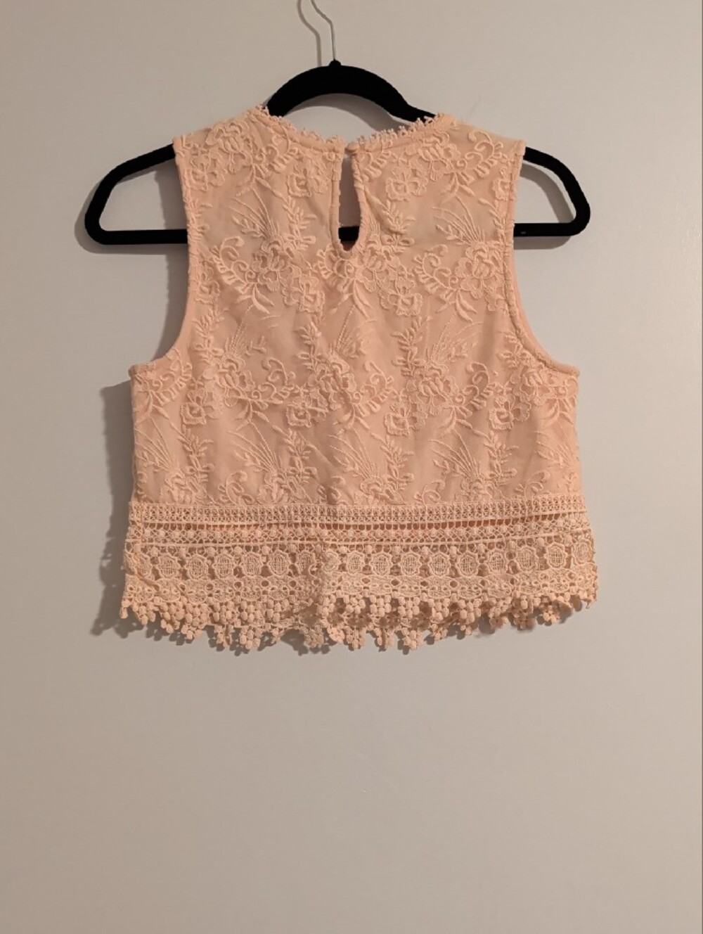 Forever 21 Peach Lace Crochet Hem Crop Top - Picture 5 of 5